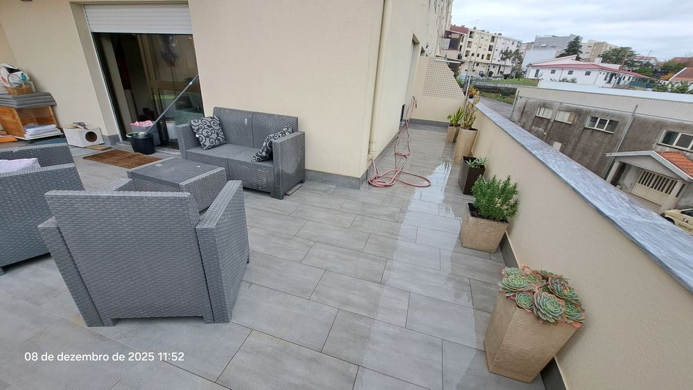 Apartamento T1 mobilado e equipado