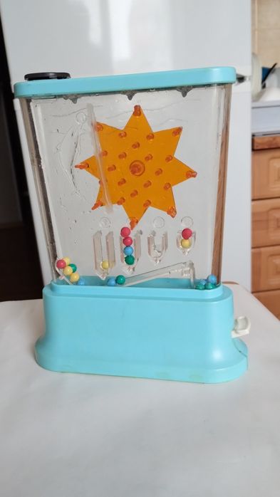 Іграшка "Водний більярд"