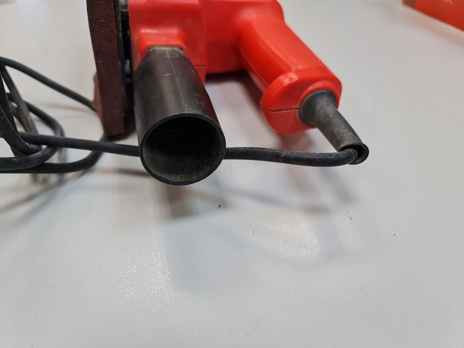 Szlifierka oscylacyjna Black&Decker