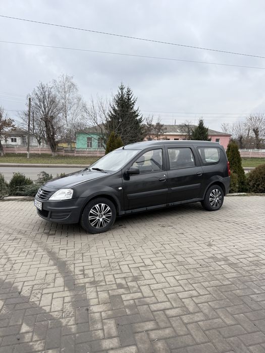 Renault Logan MCV в Універсалі Dacia