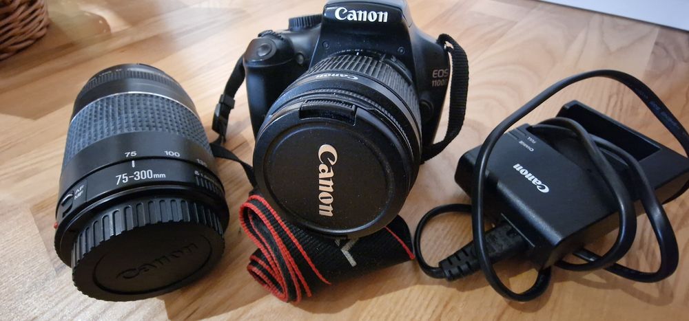 Aparat Canon EOS 1100D
