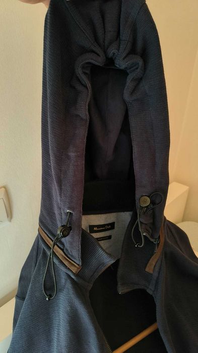 Casaco de malha com capuz da Massimo Dutti