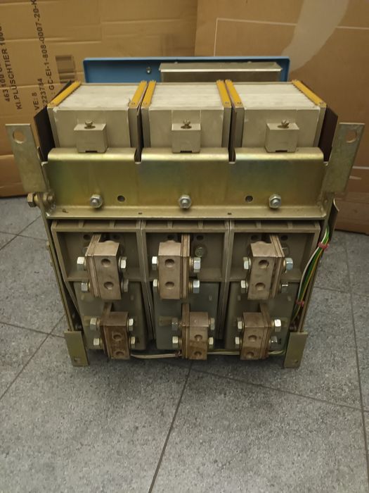 Wyłącznik mocy APENA DS 416 b A