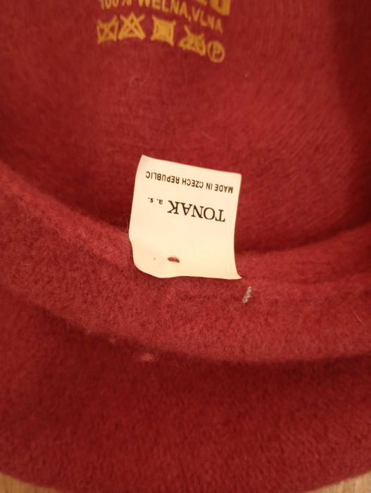 Wełniany beret fezko