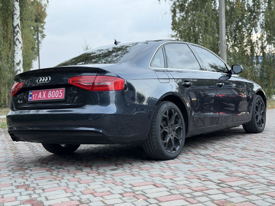 Продам Audi a4b8