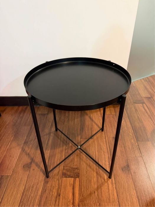 Mesa de Apoio de Metal