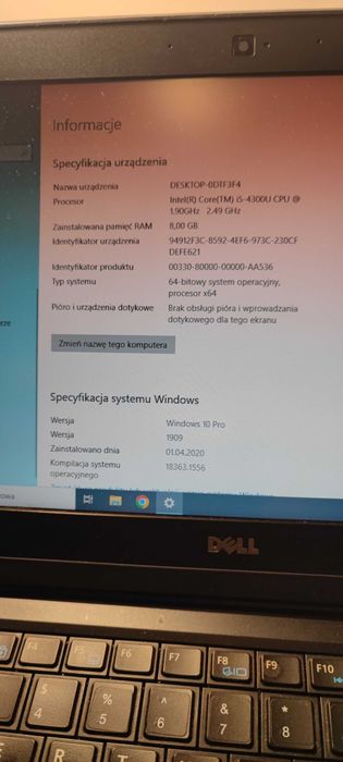 Laptop Dell mały i lekki