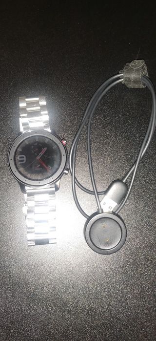 Smartwatch Amazfit GTR 47mm + pulseira clássica