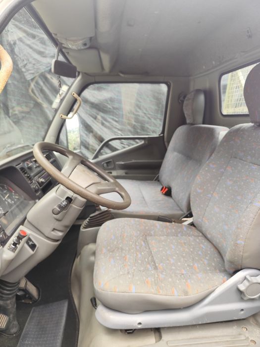 Vendo Carrinha Mitsubishi Canter Tribasculante