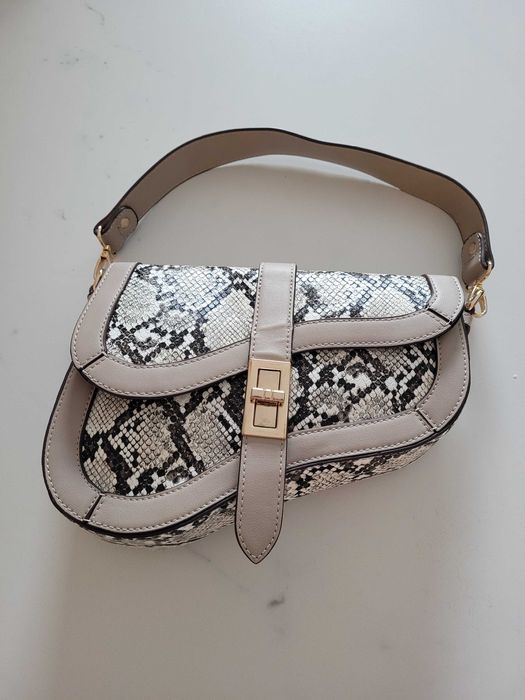 Totebka Dorothy Perkins