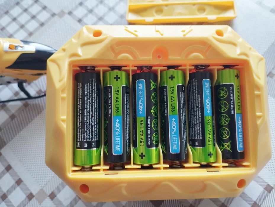 Гвинтокрил на радіо керуванні.