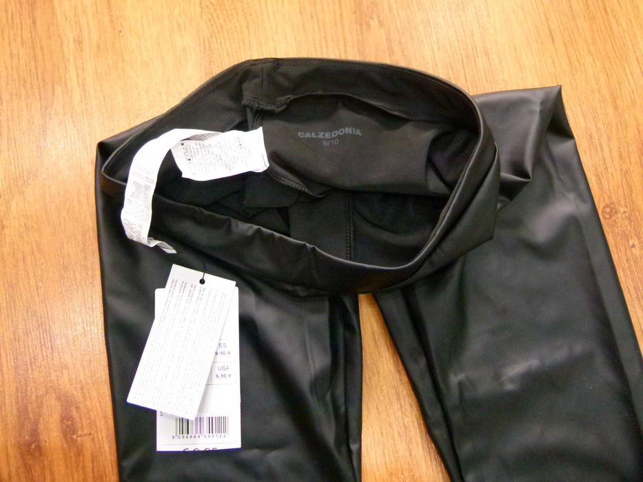 rozm 134-140 Nowe Calzedonia legginsy woskowane czarne eleganckie