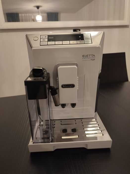 Maquina café automática grão Delonghi Eletta Capuccino Top