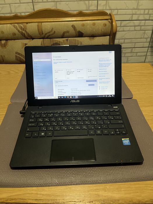 Asus x200ma  ноутбук  нетбук опис