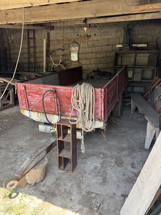 Vendo Reboque Basculante com documentos