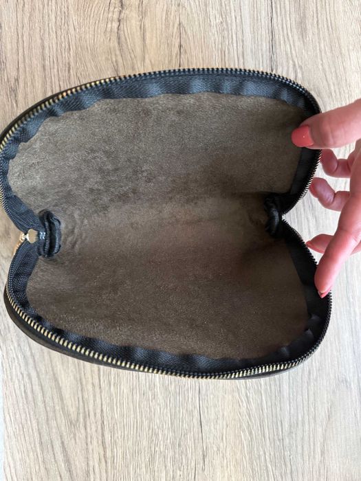 Косметичка в стилі Louis Vuitton
