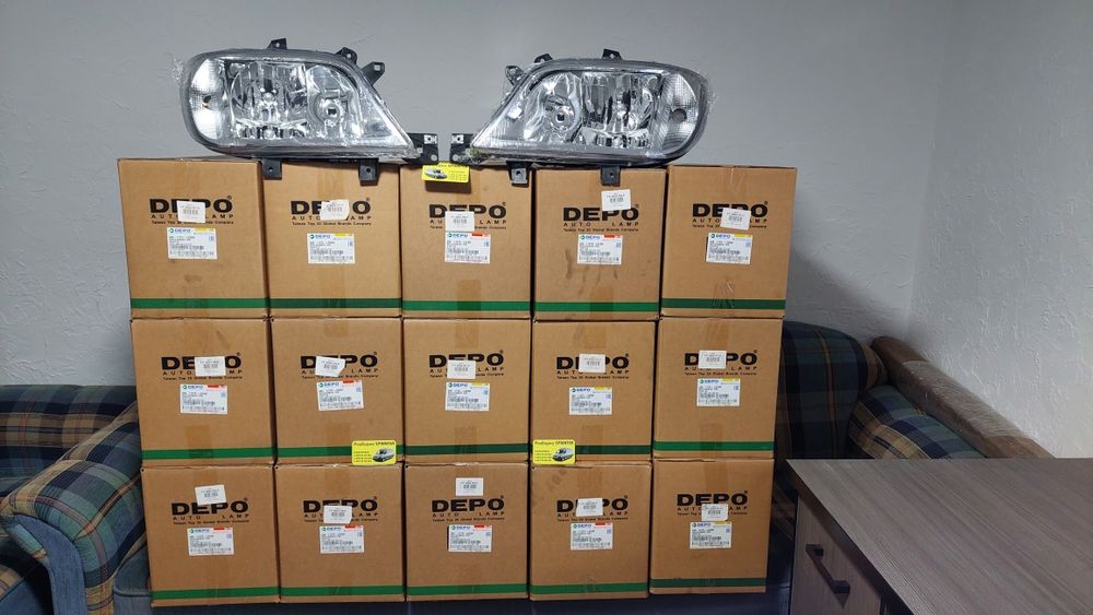 Передние фары depo с противотуманкой Mercesedes Sprinter cdi w903