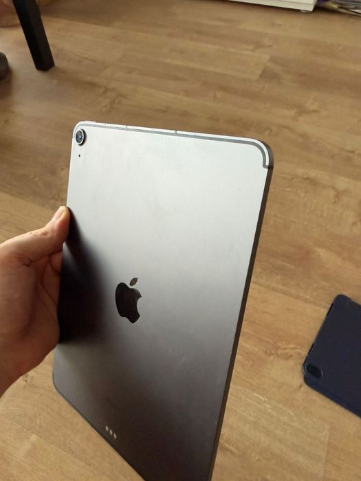 IPad Air 5 (2022) 64gg