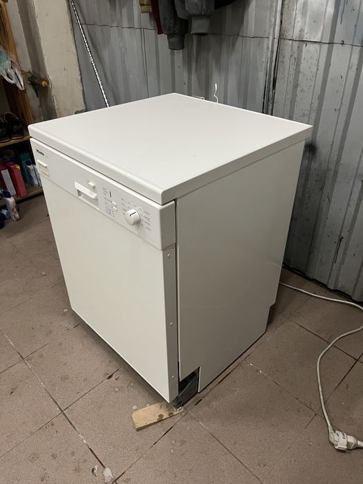 Zmywarka Miele G 651 - wolnostojąca, biała