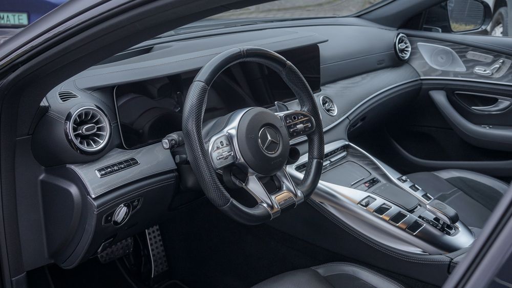 Mercedes-AMG GT53