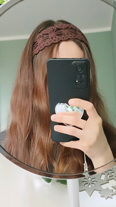 Opaska na włosy na szydełku