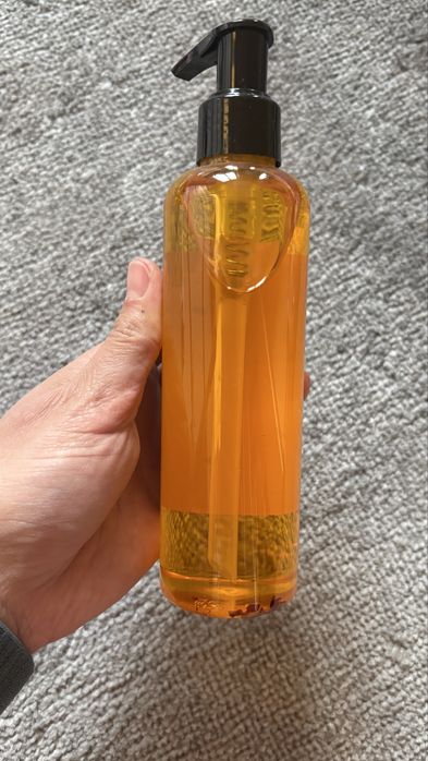 Антицелюлітна масажна олія