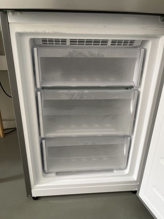 frigorifico com arca Indesit como NOVO