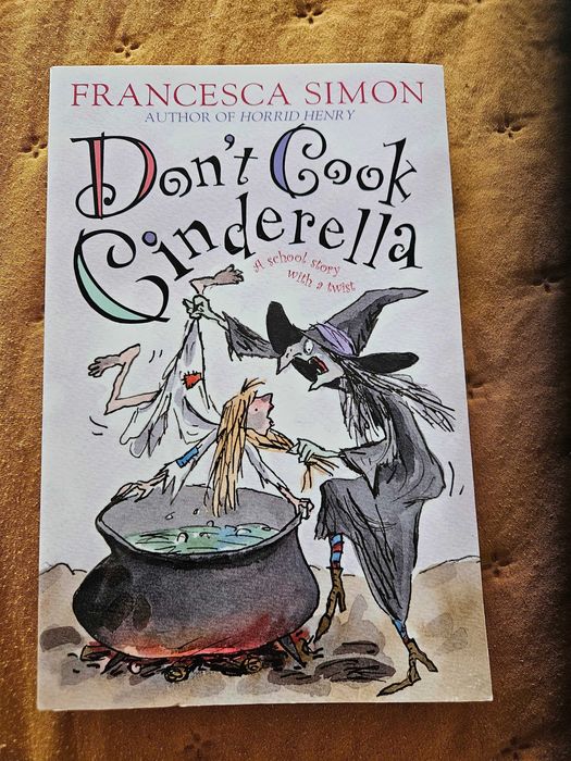 Livro em Inglês: Don't cook Cinderella, Francesca Simon