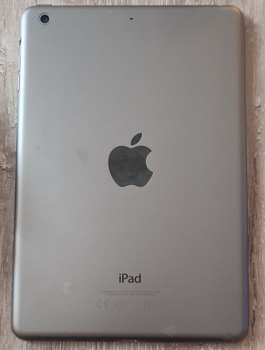 iPad mini 2 gen. WiFi 16GB, e-book reader