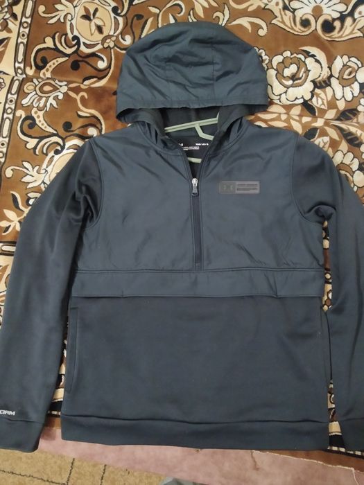 Продам худі under armour