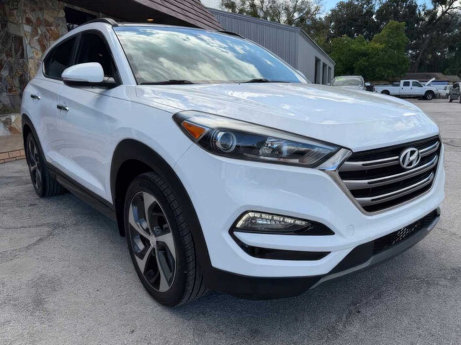 Hyundai Tucson Limited      2016