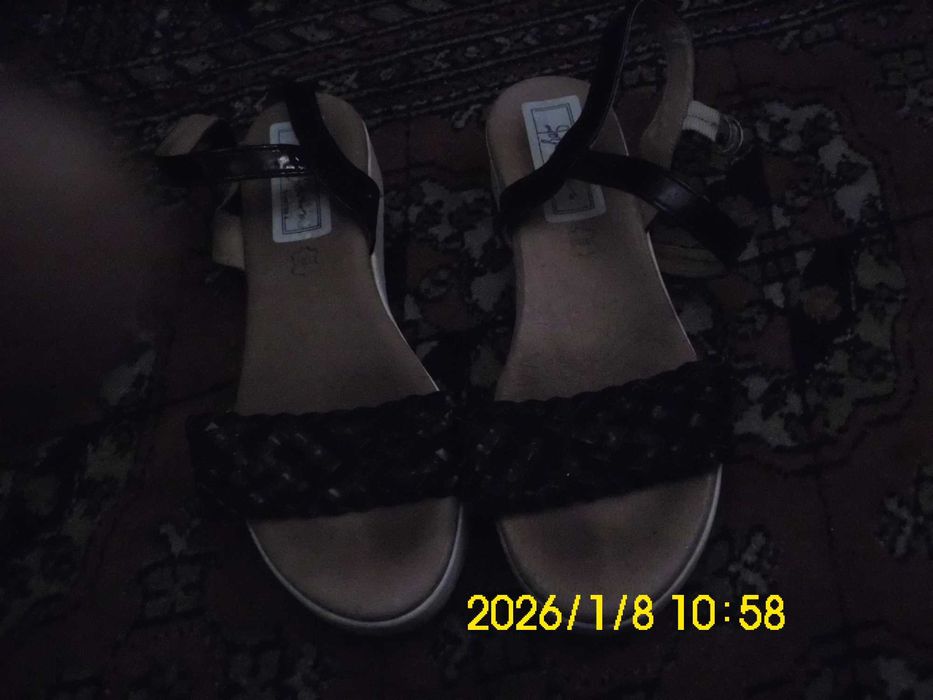 Calçado confortavel, original , APENAS 15