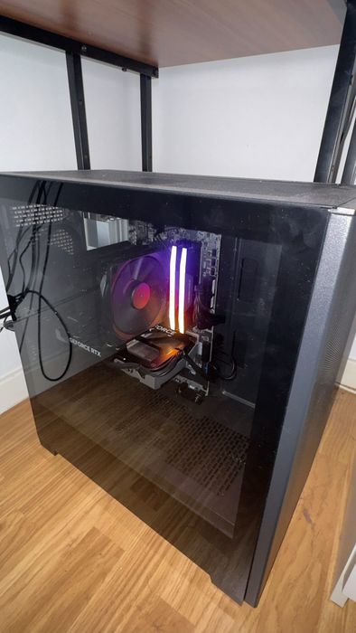 PC Gaming / Workstation Ryzen 9 9900X + RTX 4070 Ti Super 16GB + 64GB RAM + Monitor 32”