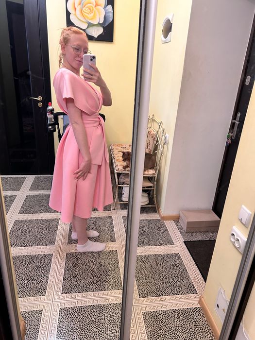 Сукня для свята рожева