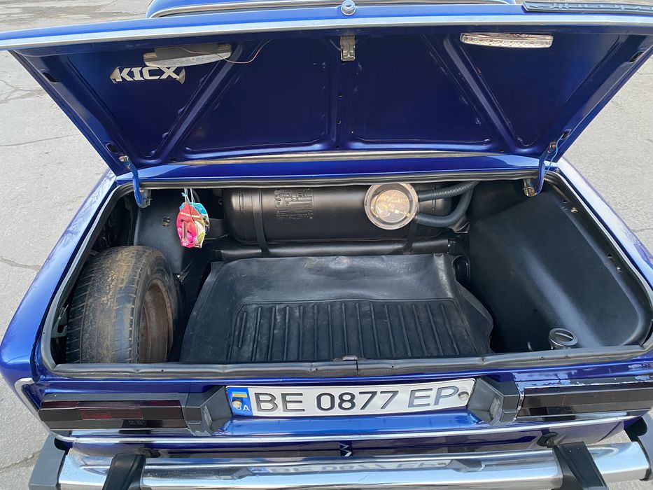 Продам ваз 2106