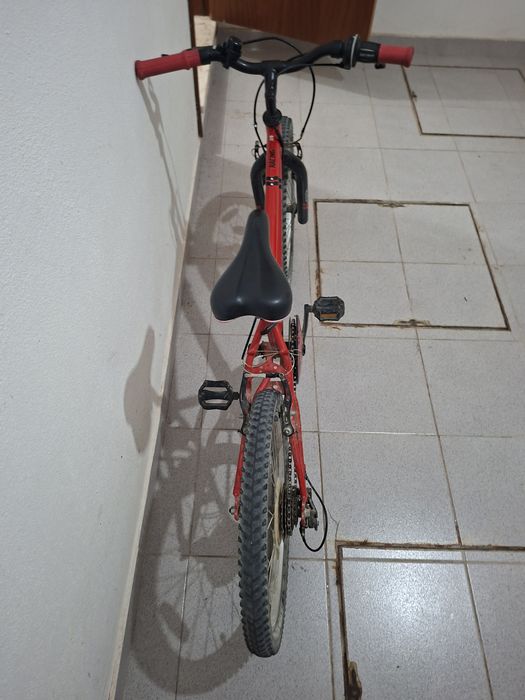 Bicicleta Twin Racing Boy 320 de 20 polegadas