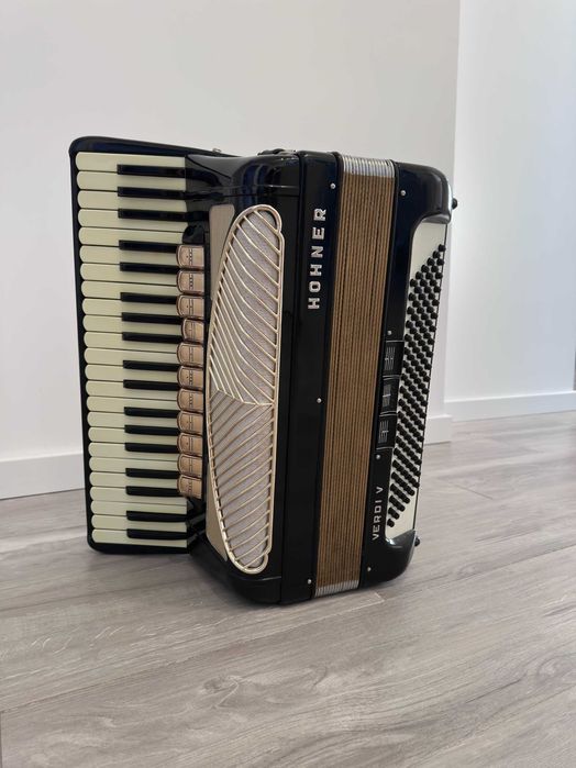Akordeon Hohner Verdi V Musette