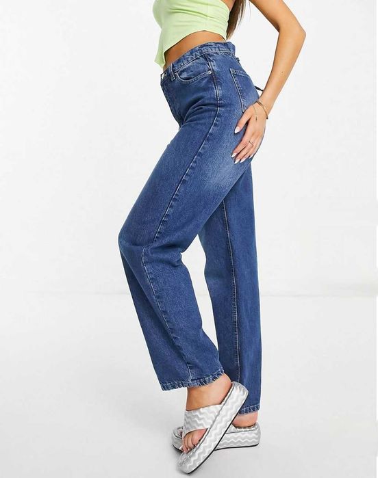 Rebellious Fashion Niebieskie jeansy wysoki stan i sznurowany tył 38