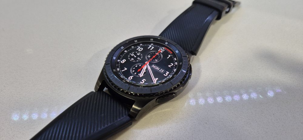 Samsung Gear S3 frontier SM-R760