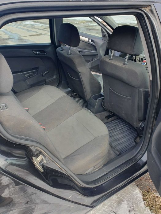 Продам OpeL Astra 1.3 D