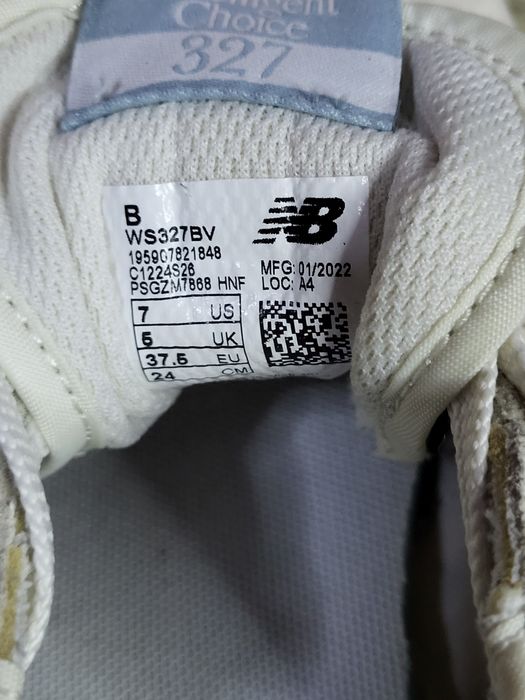 Кросівки New Balance Beige 327 (р. 37.5) кроси нью баланс