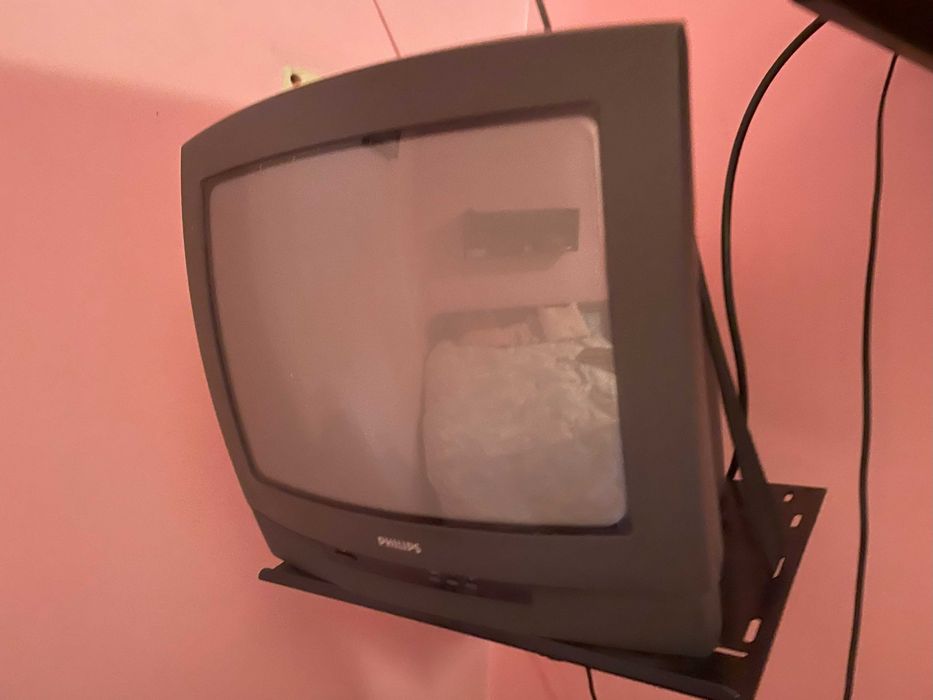 TV Philips 14" + mocowanie do ściany