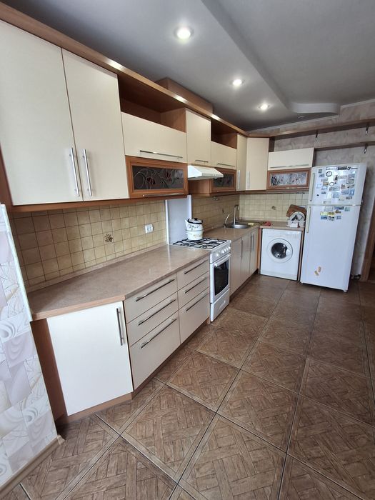 Самый ЦЕНТР! 75м2 Продажа 3 кім.квартири