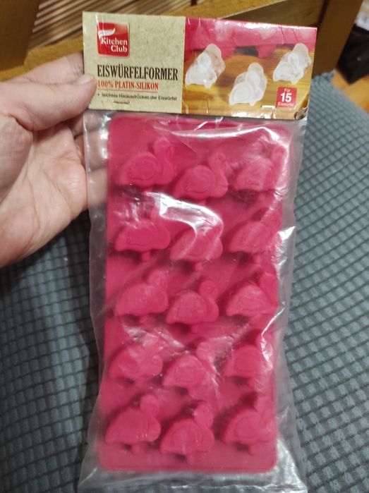 Silikonowa foremka do kostek lodu