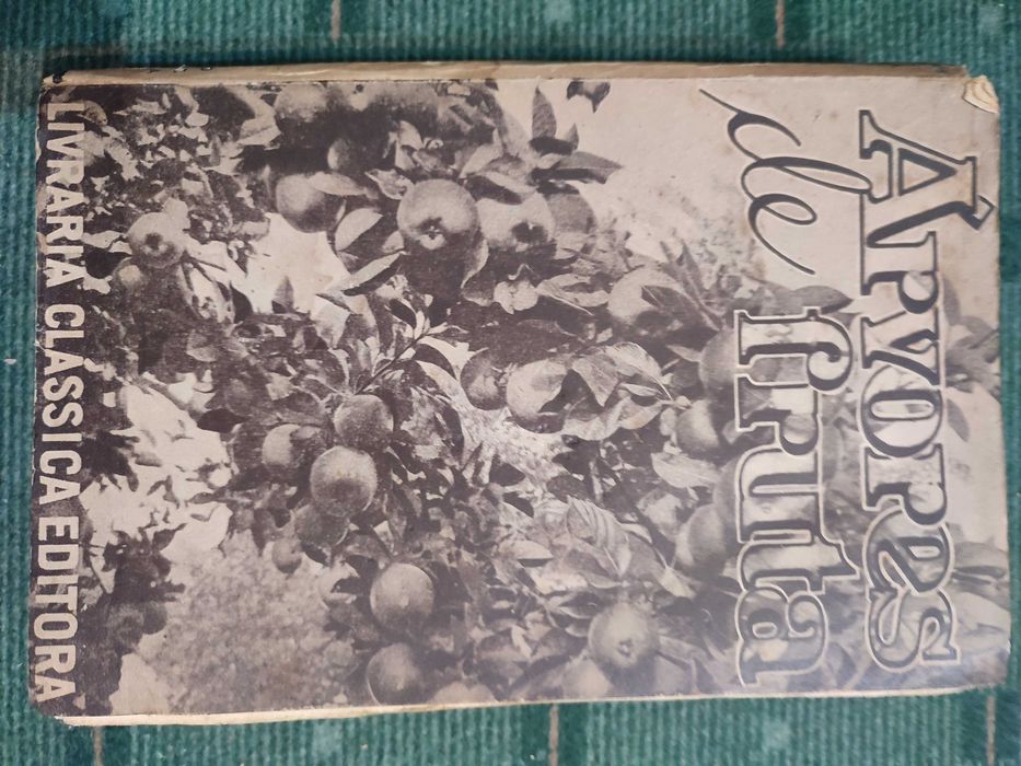 Árvores de Fruta - Henrique de Barros e L. Quartin Graça