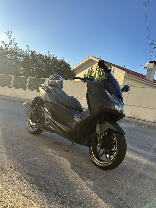 Honda Forza 125