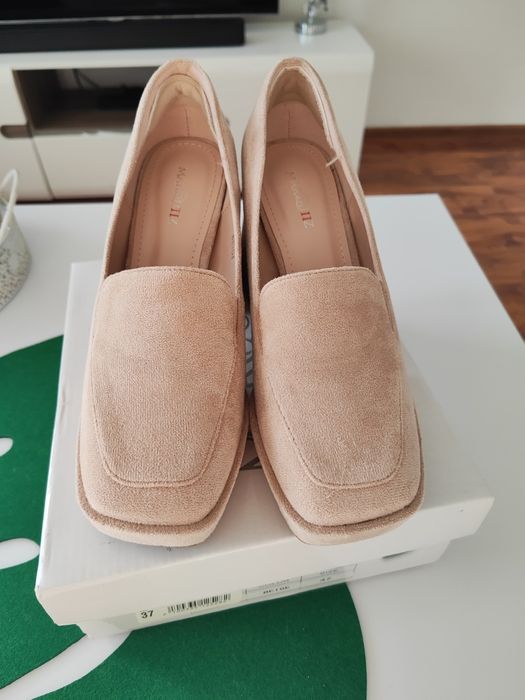 Czółenka damskie na obcasie