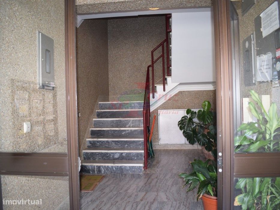 Apartamento T4 - Santa Clara