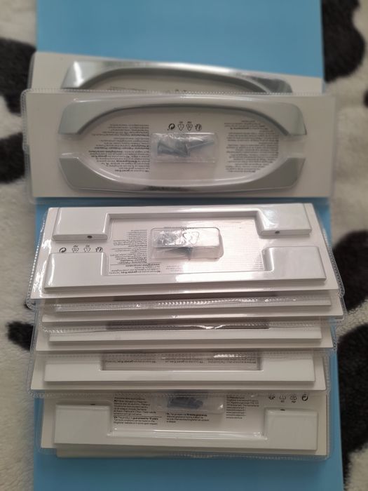 Uchwyty meblowe cena za dwie szt.