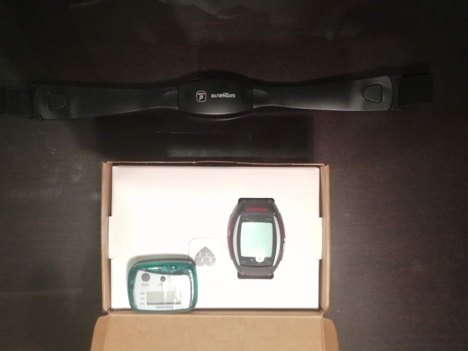 Relógio e Banda Cardio ONRHYTHM 310 + Pedómetro